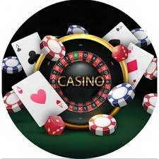 Pengguna chas4d menyaksikan pertandingan sepak bola sambil menikmati taruhan olahraga live